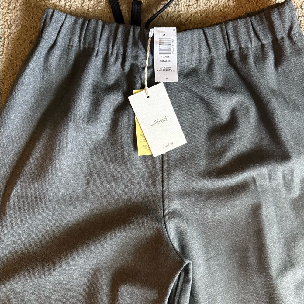 Brand new Aritzia Wilfred Charcoal Trousers
